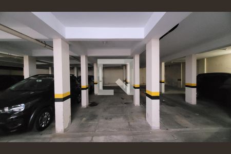 Apartamento para alugar com 60m², 2 quartos e 1 vaga Apartamento para alugar com 60m², 2 quartos e 1 vagaGaragem