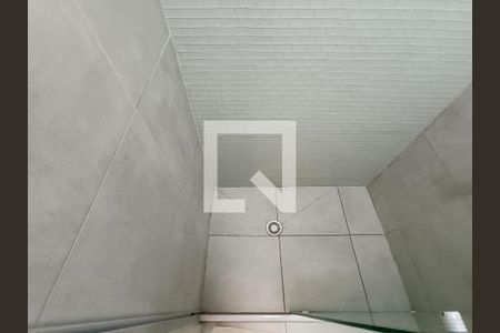 Apartamento para alugar com 36m², 2 quartos e sem vaga Apartamento para alugar com 36m², 2 quartos e sem vagaBanheiro