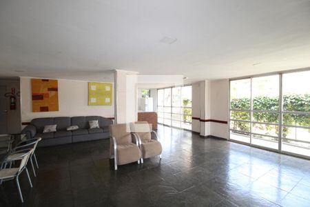 Apartamento para alugar com 46m², 2 quartos e 1 vagaÁrea comum - Salão de festas