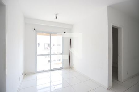 Sala de apartamento para alugar com 2 quartos, 50m² em Parque Suzano, Suzano