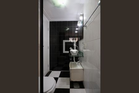 Apartamento à venda com 80m², 3 quartos e 2 vagas Apartamento à venda com 80m², 3 quartos e 2 vagasBanheiro