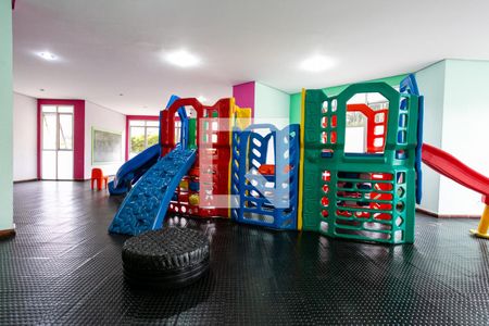 Apartamento à venda com 80m², 3 quartos e 2 vagas Apartamento à venda com 80m², 3 quartos e 2 vagasÁrea comum - Brinquedoteca