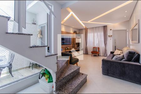 Sala de casa à venda com 4 quartos, 160m² em Vila Monumento, São Paulo