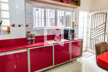 Casa para alugar com 250m², 3 quartos e 8 vagasCozinha