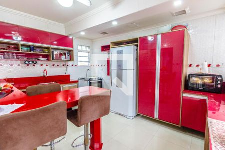 Casa para alugar com 250m², 3 quartos e 8 vagasCozinha