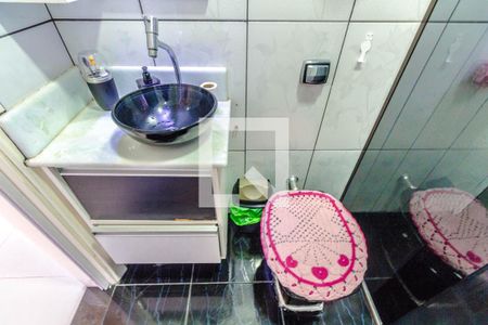 Casa para alugar com 250m², 3 quartos e 8 vagasBanheiro 1