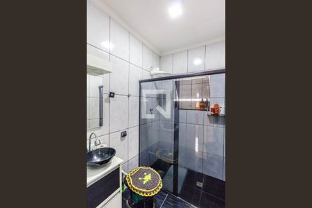 Casa para alugar com 250m², 3 quartos e 8 vagasBanheiro 2