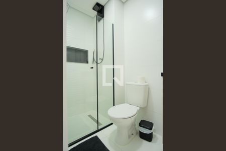 Banheiro de kitnet/studio para alugar com 1 quarto, 26m² em Tatuapé, São Paulo