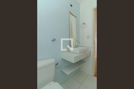 Banheiro de apartamento para alugar com 1 quarto, 54m² em Auxiliadora, Porto Alegre