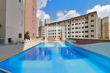 Apartamento para alugar com 57m², 2 quartos e 1 vaga Apartamento para alugar com 57m², 2 quartos e 1 vagaÁrea comum - Piscina