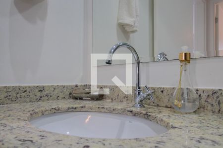 Apartamento para alugar com 57m², 2 quartos e 1 vaga Apartamento para alugar com 57m², 2 quartos e 1 vagaBanheiro