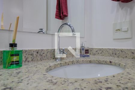 Apartamento para alugar com 57m², 2 quartos e 1 vaga Apartamento para alugar com 57m², 2 quartos e 1 vagaBanheiro da Suíte