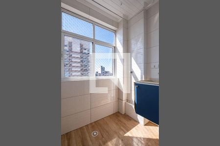 Sala/Cozinha de apartamento para alugar com 1 quarto, 31m² em Sumarezinho, São Paulo