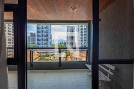 Varanda de apartamento à venda com 1 quarto, 68m² em Barra da Tijuca, Rio de Janeiro
