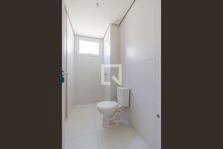 Banheiro de apartamento para alugar com 1 quarto, 50m² em Bom Jesus, Porto Alegre
