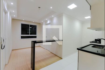 Sala de apartamento para alugar com 2 quartos, 34m² em Vila das Bandeiras, Guarulhos