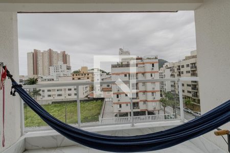 Apartamento para alugar com 98m², 2 quartos e 1 vagaVaranda