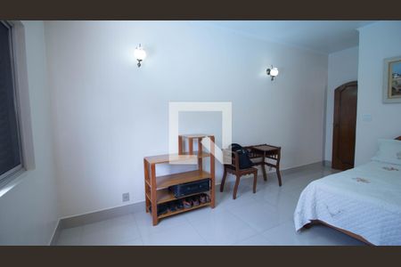 Casa para alugar com 480m², 4 quartos e 4 vagasQuarto 3