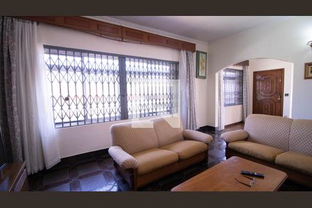 Casa para alugar com 480m², 4 quartos e 4 vagasSala 2