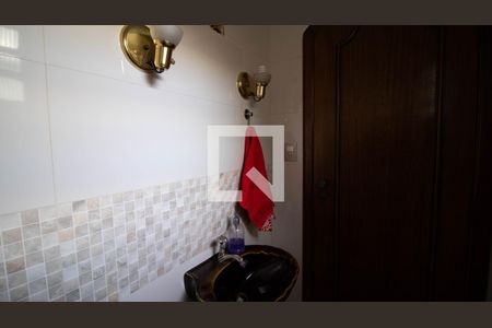 Casa para alugar com 480m², 4 quartos e 4 vagasLavabo