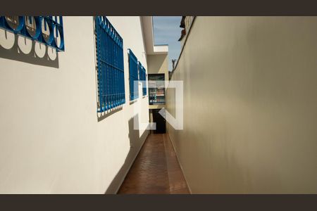 Casa para alugar com 480m², 4 quartos e 4 vagasCorredor lateral