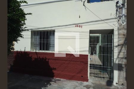 Casa à venda com 150m², 2 quartos e sem vagaFachada