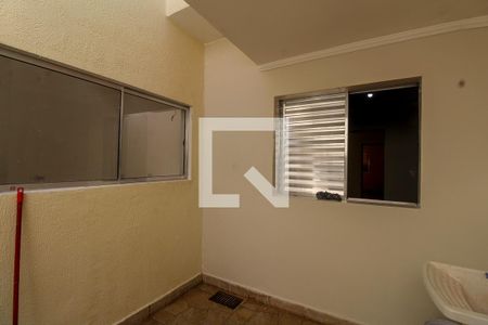 Casa à venda com 150m², 2 quartos e sem vagaÁrea de Serviço