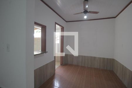 Sala 2 de casa para alugar com 2 quartos, 85m² em Niterói, Canoas