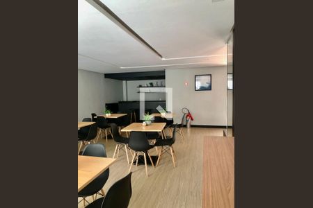 Apartamento para alugar com 44m², 1 quarto e sem vagaÁrea comum - Salão de festas