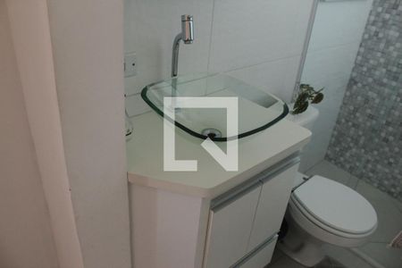 Casa à venda com 140m², 3 quartos e 2 vagasBanheiro da Suíte 2