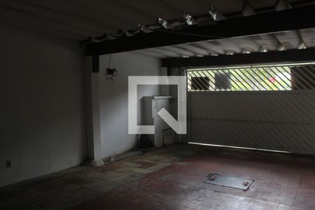 Casa à venda com 140m², 3 quartos e 2 vagasGaragem