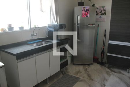 Casa à venda com 140m², 3 quartos e 2 vagasCozinha