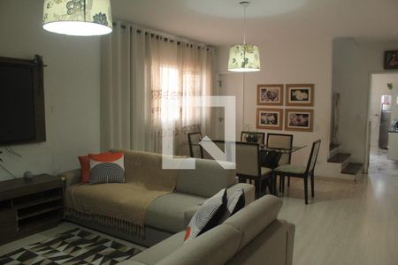 Sala de casa à venda com 3 quartos, 140m² em Jardim Satelite, São Paulo