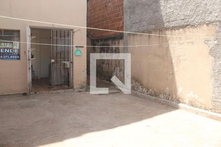 Casa à venda com 140m², 3 quartos e 2 vagasQuintal