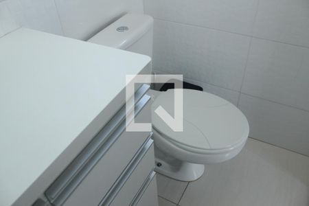 Casa à venda com 140m², 3 quartos e 2 vagasBanheiro da Suíte 1