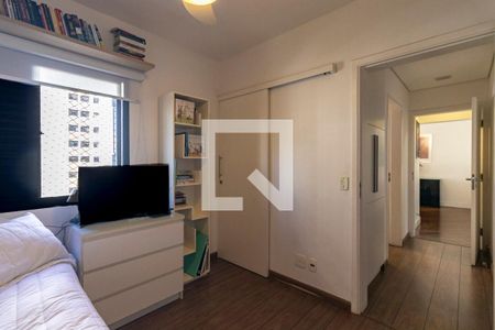 Apartamento à venda com 110m², 3 quartos e 2 vagasQuarto 2