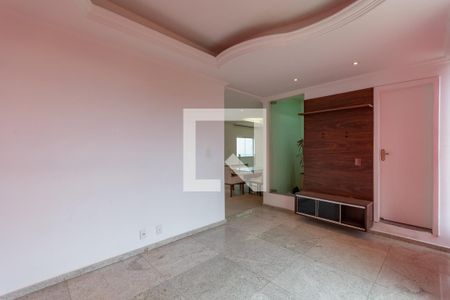 Sala de casa para alugar com 3 quartos, 400m² em Planalto, Belo Horizonte