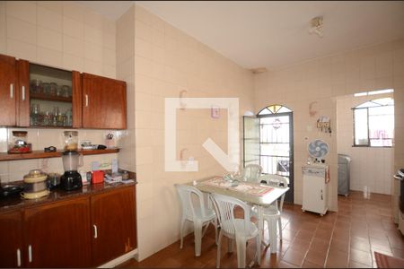 Casa à venda com 120m², 2 quartos e 1 vagaCozinha