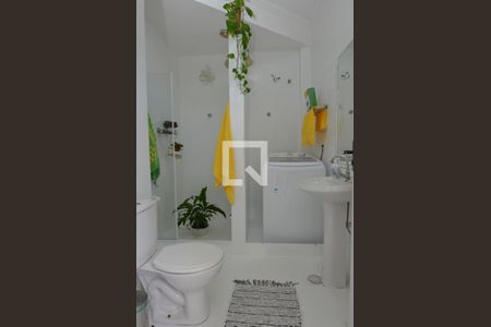 Casa de condomínio à venda com 450m², 5 quartos e 1 vagaBanheiro de serviço