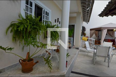 Casa de condomínio à venda com 450m², 5 quartos e 1 vagaÁrea externa