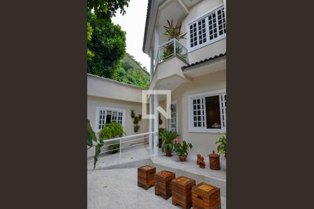 Casa de condomínio à venda com 450m², 5 quartos e 1 vagaÁrea externa