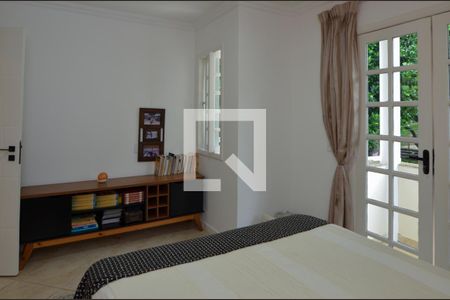 Casa de condomínio à venda com 450m², 5 quartos e 1 vagaQuarto 2