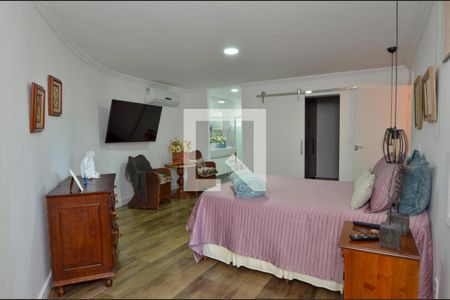 Casa de condomínio à venda com 450m², 5 quartos e 1 vagaSuite 1