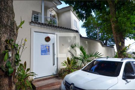 Casa de condomínio à venda com 450m², 5 quartos e 1 vagaFachada da casa