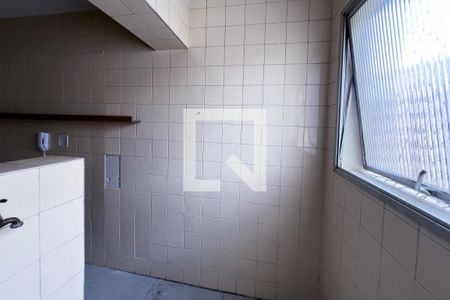 Apartamento à venda com 61m², 2 quartos e 1 vagaÁrea de Serviço