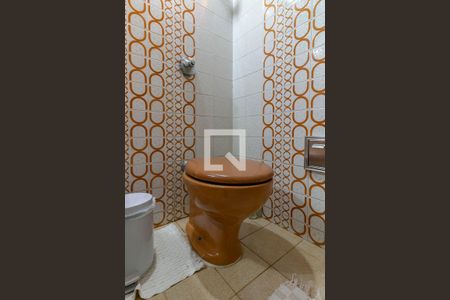 Banheiro Social de casa para alugar com 4 quartos, 360m² em Serra, Belo Horizonte