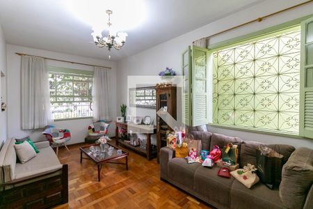 Sala de casa à venda com 4 quartos, 360m² em Serra, Belo Horizonte