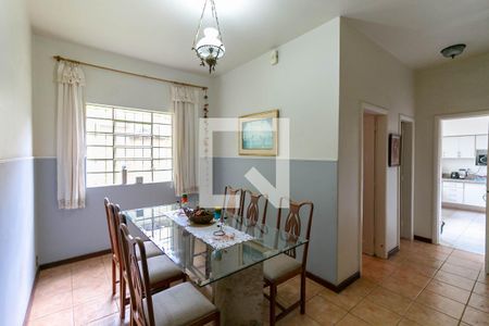 Sala de casa à venda com 4 quartos, 360m² em Serra, Belo Horizonte