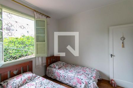 Casa à venda com 300m², 4 quartos e 2 vagasQuarto 1