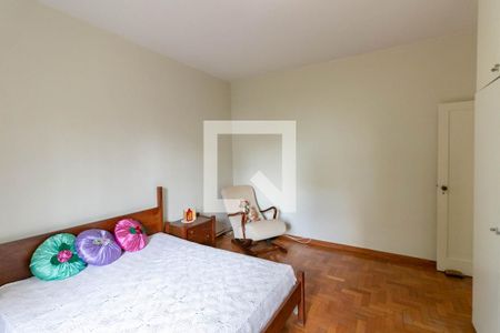 Casa à venda com 300m², 4 quartos e 2 vagasQuarto 2